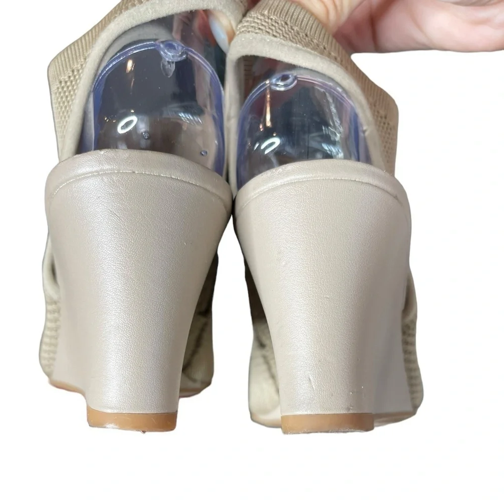 Alex Marie Patti Stretch Knit Wedge Sandals neutral Cream size 9 zip close - Picture 3 of 15